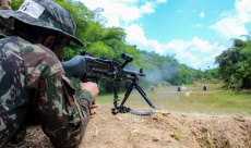 Batalhão de Infantaria de Selva realiza tiro das armas coletivas