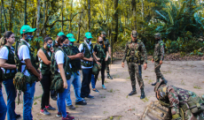 Batalhão recebe participantes do Programa Conheça seu Exército